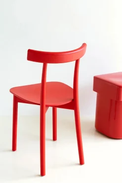 Skinny wooden chair, ash/red fra Nine