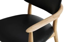 Slow spisebordsstol, eg sort læder fra Stellar Works