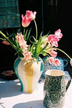 Sobremesa jug fra Hay