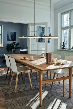 Soleil pendel small, lys eg, plast skærm fra Le Klint