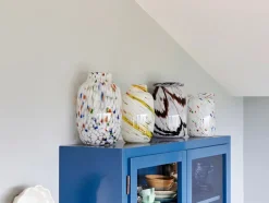 Splash Vase Roll Neck Small, green swirl fra Hay