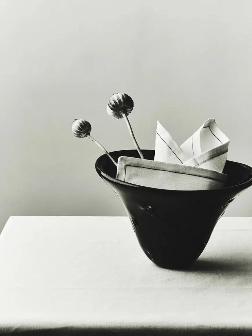 S.R. Vintage Bowl Deco Black fra Louise Roe