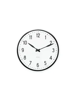 Station vægur af Arne Jacobsen (Ø: 29)