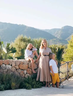 Still - The Slow Home fra New Mags