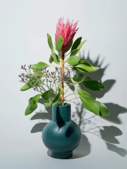 Strøm Vase, vibrant orange fra raawii