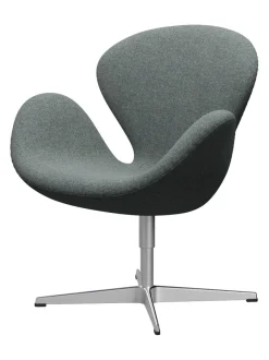 Svanen, sort læder/aluminium af Arne Jacobsen