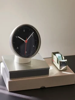 Table Clock fra Hay