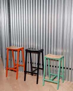 Taburete 8 Bar Stool, high fra Hay