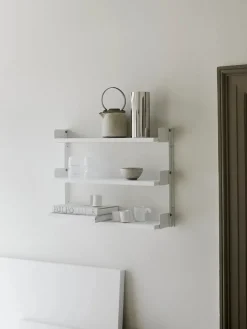 Tea Shelf fra New Works