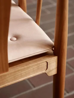 80th Anniversary Edition Kinastolen af Hans J. Wegner