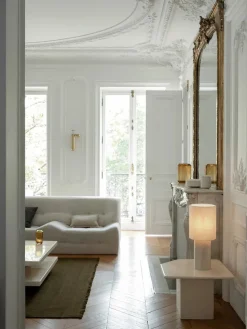 The Eight Over Eight Lamp Small, beige travertine fra Louise Roe