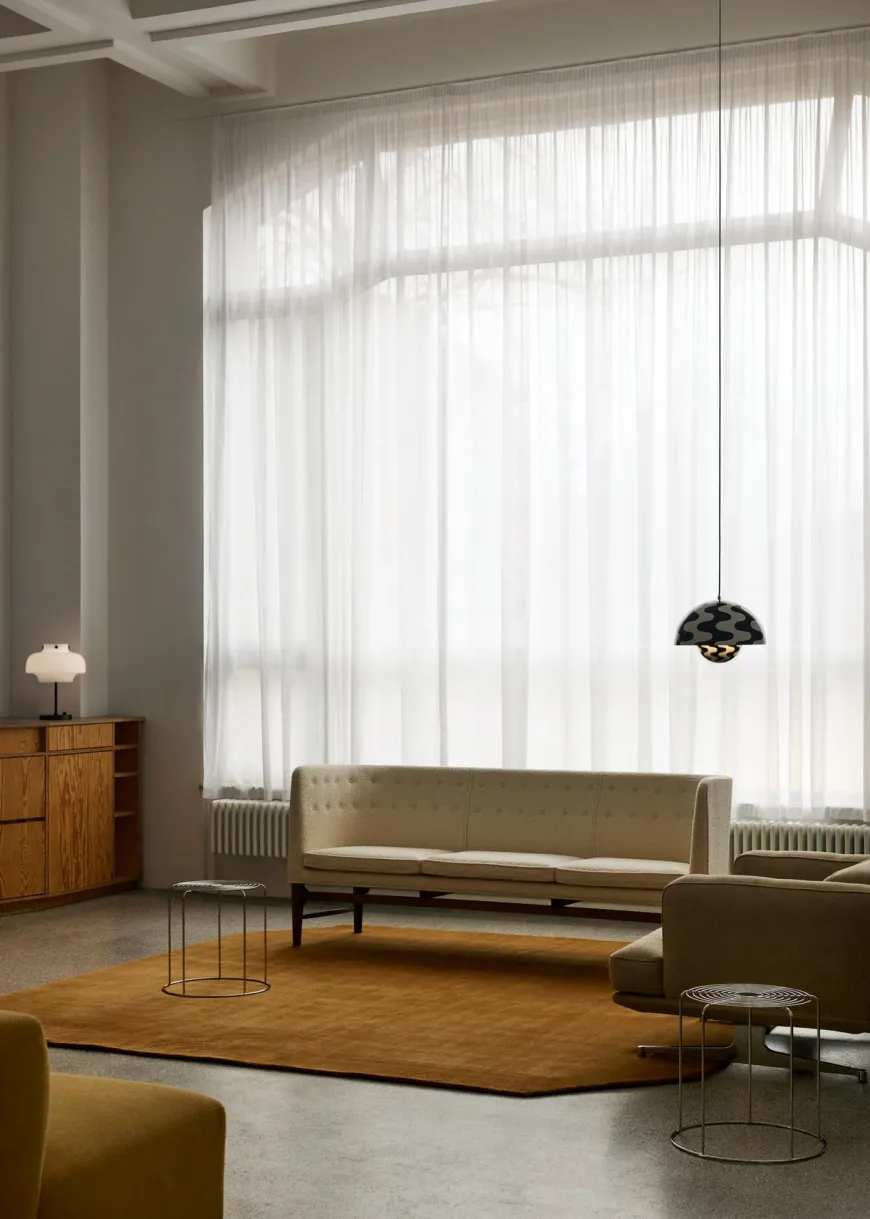 The Moor Rug AP7 200x300 fra &Tradition