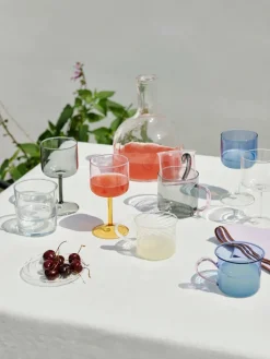 Tint Coupe Glass fra Hay