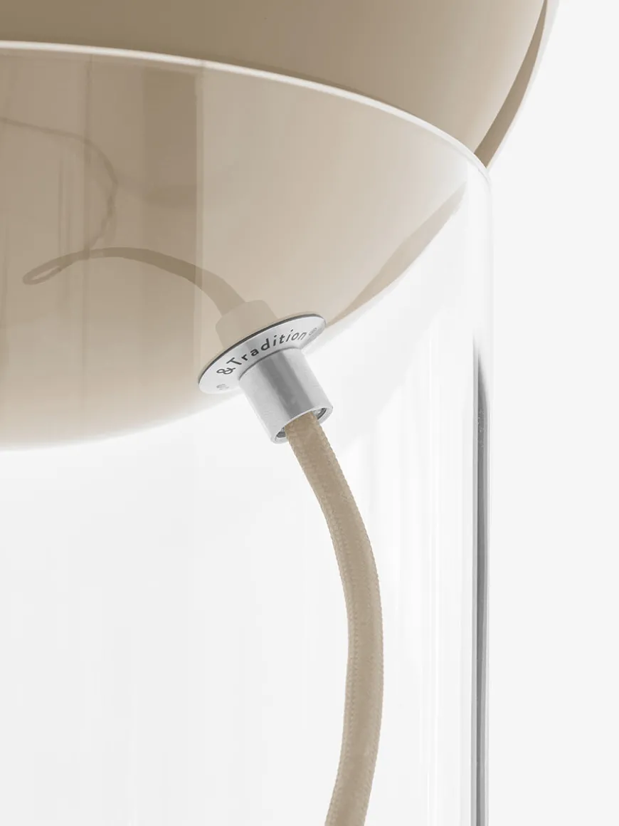 Topan VP13 Bordlampe fra &Tradition