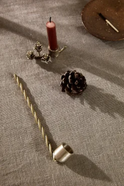 Twist Candle Snuffer fra Ferm Living