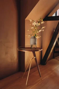 Umanoff Side Table 60 fra Audo Copenhagen