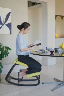 Variable Balans Stol, light brown wood/reflect 984 fra Variér