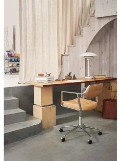 VIPP453 Swivel+ Chair, bosco grøn læder fra Vipp