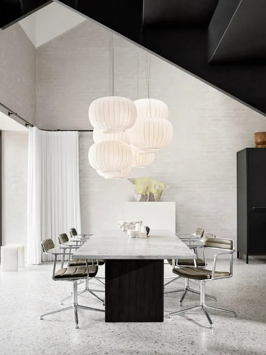 VIPP452 Swivel Chair, bosco grøn læder fra Vipp