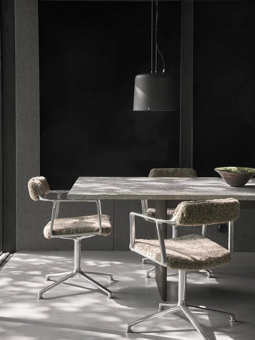 VIPP452 Swivel Chair, bosco grøn læder fra Vipp