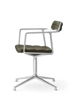 VIPP452 Swivel Chair, dark sand fra Vipp