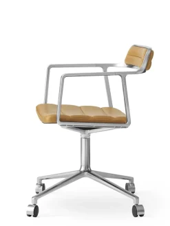 VIPP452 Swivel Chair m/hjul, sort læder fra Vipp