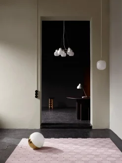 VL Studio bord/gulv fra Louis Poulsen