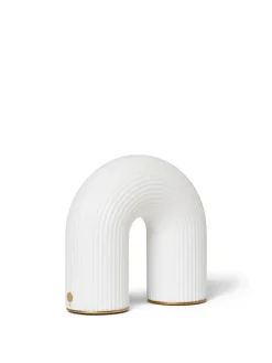 Vuelta Portable Lamp fra Ferm Living