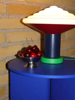 Whipped Table Lamp, pure green fra LEO Objects