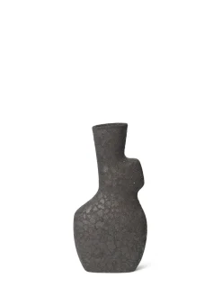 Yara Vase Large, rustic iron fra Ferm Living
