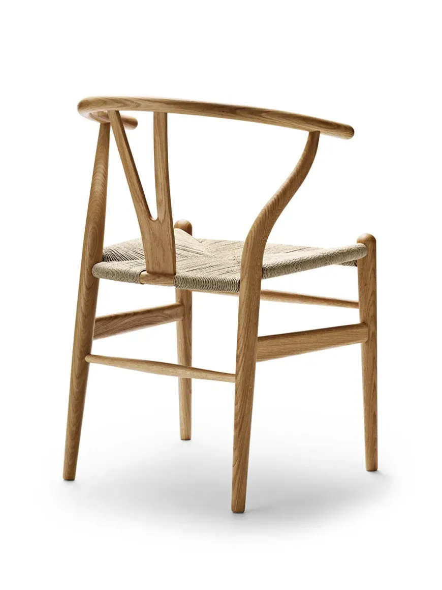 Y-stol CH24, Eg lak af Hans J. Wegner