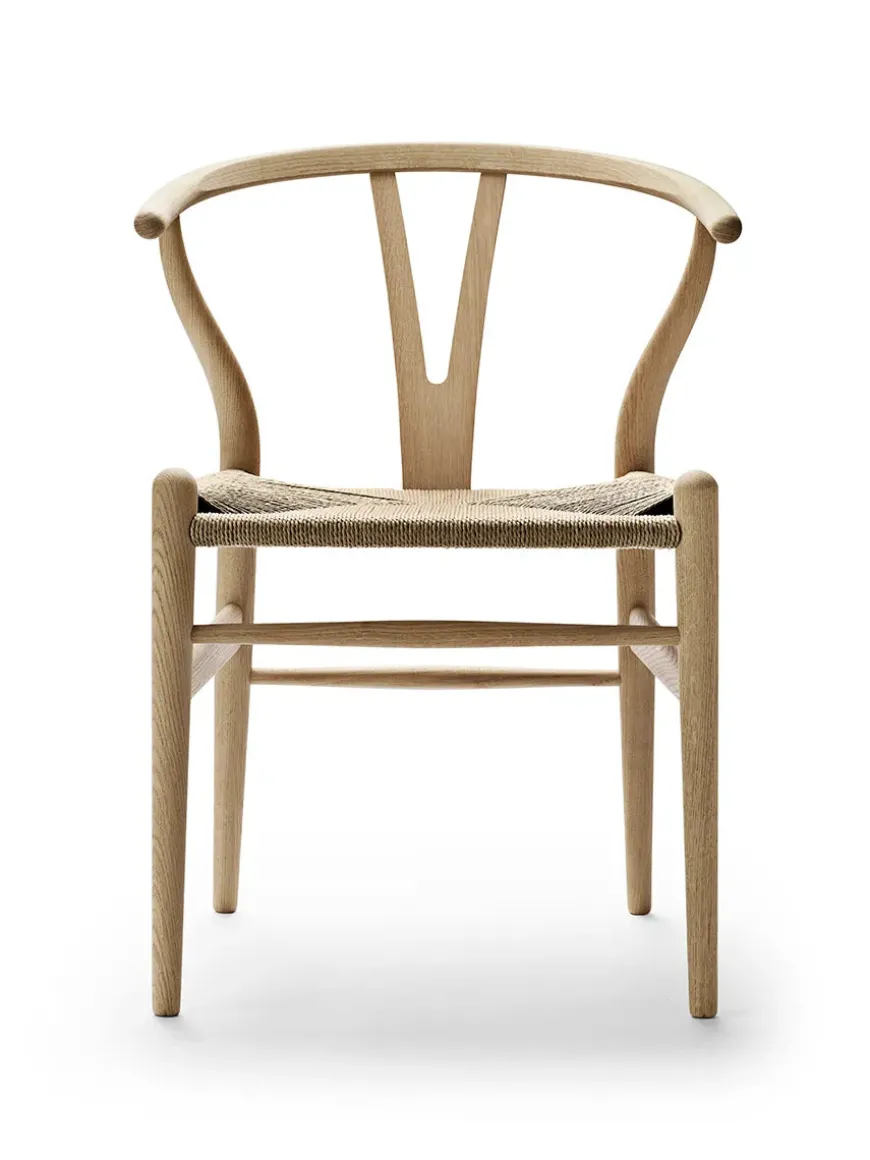 Y-stol CH24, eg sæbe af Hans J. Wegner