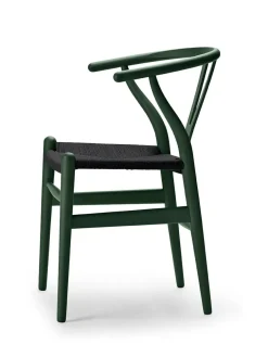 Y-stol CH24 Soft Green med sort flet af Hans J. Wegner