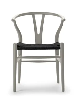Y-stol CH24 Soft Slate med sort flet af Hans J. Wegner